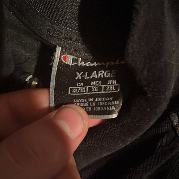 Champion jacket - Picture 2 of 3